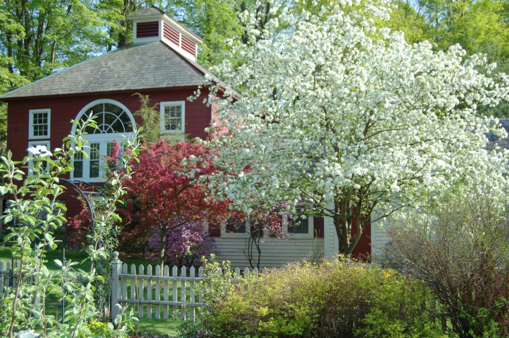 Arlington Inn & Spa Exterior photo