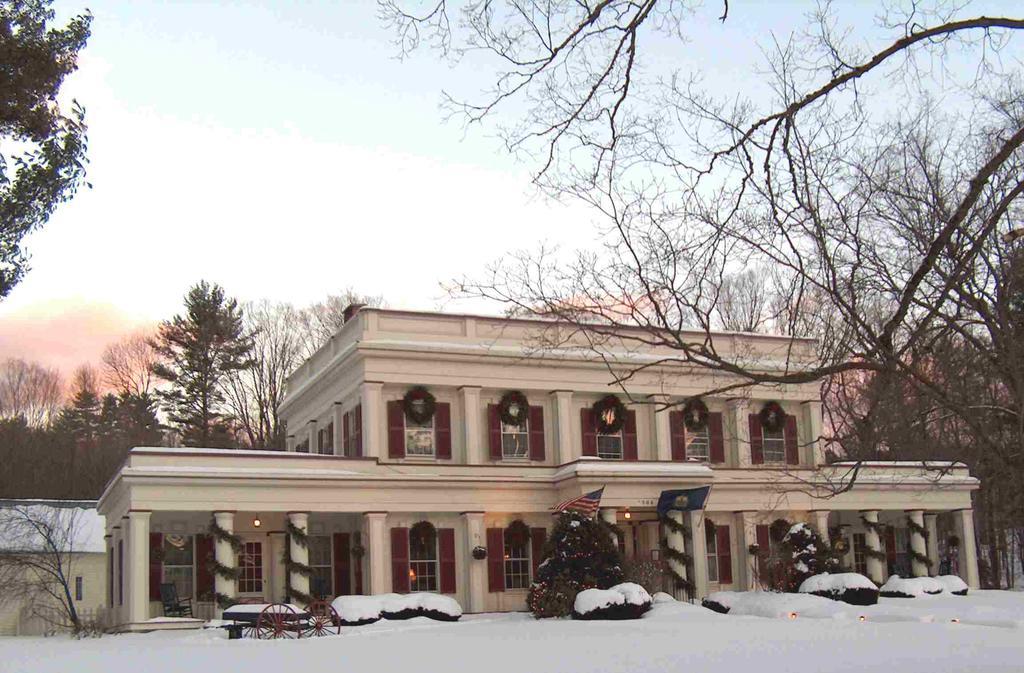 Arlington Inn & Spa Exterior photo
